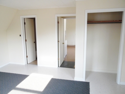 Floormasters Inc Commercial Building W/Upstairs Apartment - image 18