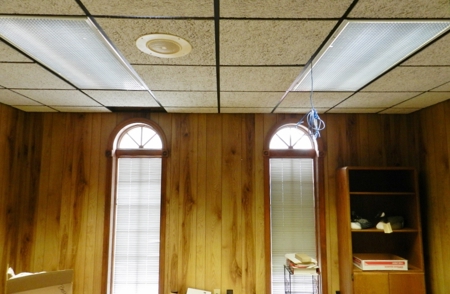 Floormasters Inc Commercial Building W/Upstairs Apartment - image 22