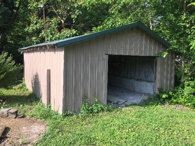 3 Bedroom Country Home in Ky at Auction - image 3