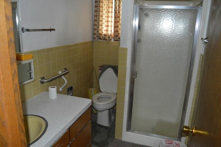 4 Bedroom Home in Dalton - image 14