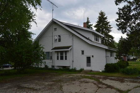 4 Bedroom Home in Dalton - image 16