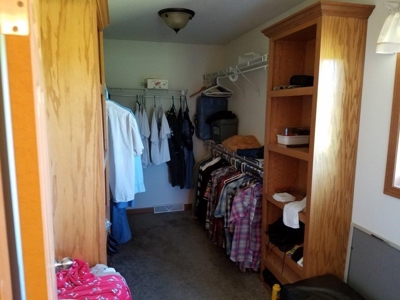 Rural Country Home ABSOLUTE REAL ESTATE  AUCTION - image 21