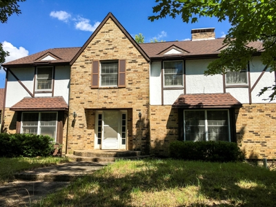 Country Estate Auction - Two Homes & Acreage in Rolla, MO - image 3