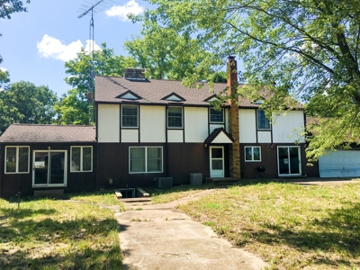 Country Estate Auction - Two Homes & Acreage in Rolla, MO - image 5