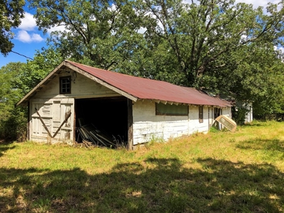 Country Estate Auction - Two Homes & Acreage in Rolla, MO - image 38