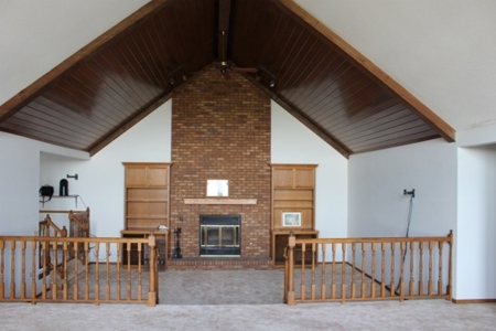 Acreage with Home - image 2
