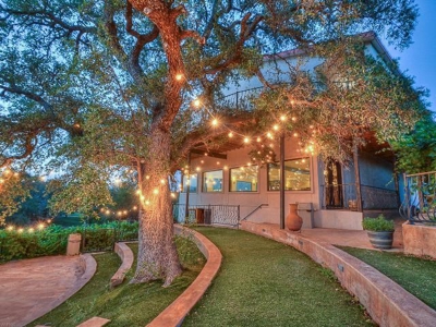 Lost Creek Vineyard & Bistro Real Estate Auction - image 2