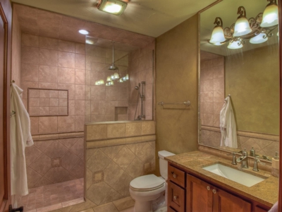 Lost Creek Vineyard & Bistro Real Estate Auction - image 33