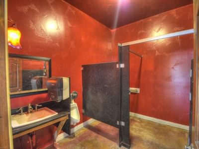 Lost Creek Vineyard & Bistro Real Estate Auction - image 15