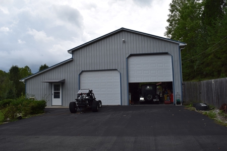 AUCTION Home/cars/personal property Sale in Hawkins CO TN - image 37