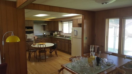 Online Only Absolute Auction Independence, MO Home on 40Hwy - image 2