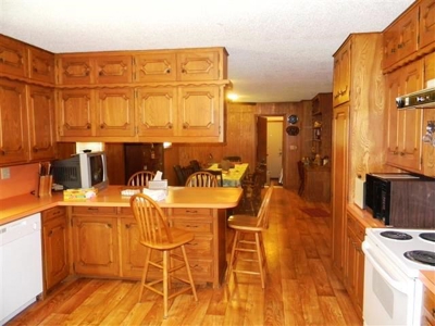 Home with Outbuildings for Sale - Clinton, OK - image 22