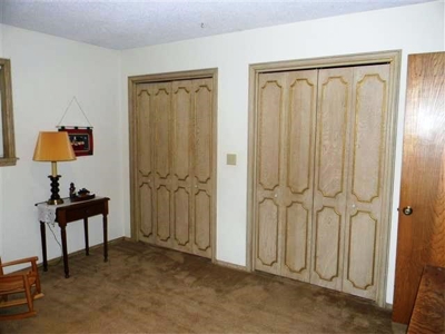 Home with Outbuildings for Sale - Clinton, OK - image 13