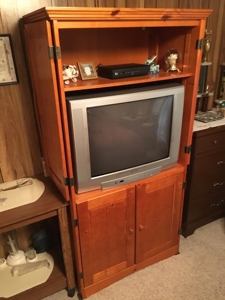 Russell Estate Auction - 2 BR Home & Personal Property - image 21