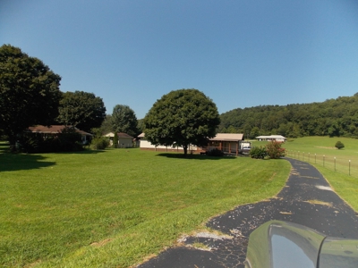 Russell Estate Auction - 2 BR Home & Personal Property - image 9