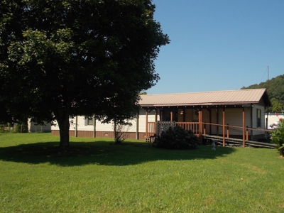 Russell Estate Auction - 2 BR Home & Personal Property - image 1