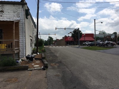 Commercial Building & Contents/5.3 Acre Tract Auction - image 25