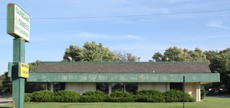 Restaurant Building at Absolute Auction in Emporia, Kansas - image 4