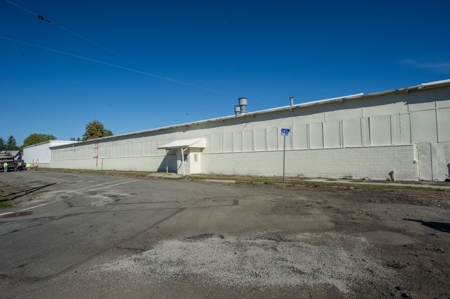 Ingersoll-Rand Manufacturing Warehouse and Office Complex - image 47