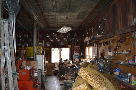 Commercial mixed use building to be sold at auction - image 5