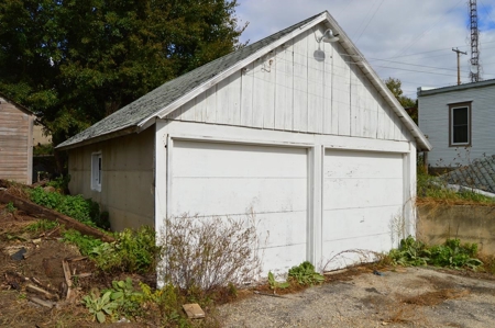 Commercial mixed use building to be sold at auction - image 20