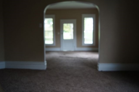 Country Home in Rocky Hill Ky Selling at Auction - image 7