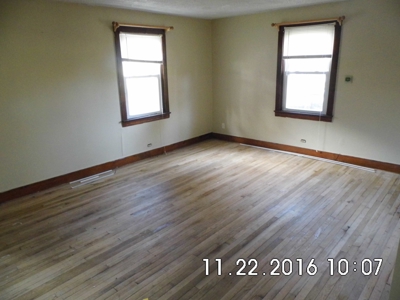 ABSOLUTE AUCTION. HOME IN PERRYVILLE KY JAN 21 2017 10:30 am - image 7