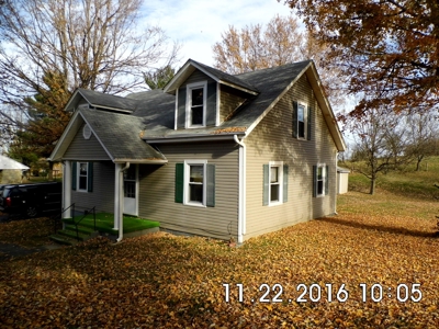 ABSOLUTE AUCTION. HOME IN PERRYVILLE KY JAN 21 2017 10:30 am - image 2