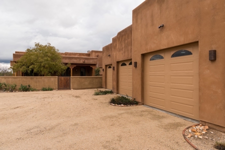 Wickenburg Az Horse Estate Property Home Auction For Sale - image 2