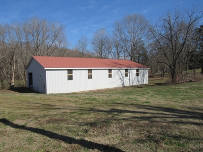 Country Home Absolute Auction - image 10
