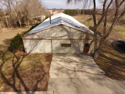 Green Lake Log Home and Land Live Auction - image 8