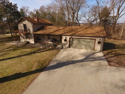 Green Lake Log Home and Land Live Auction - image 9