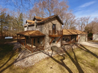 Green Lake Log Home and Land Live Auction - image 7