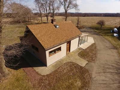 Green Lake Log Home and Land Live Auction - image 10