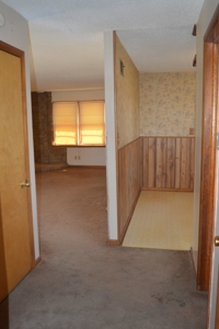 Home on 5 Acres in Kansas City, KS - image 7