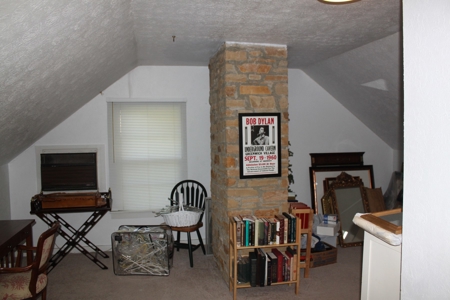 Country home / 32 acres, equine, cattle and recreational use - image 22