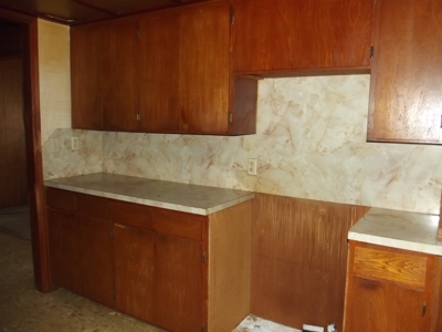 Clinton, OK Home for Sale - 3 bed, 1 bath - image 14