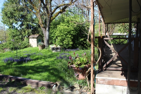 Grants Pass Oregon Country Home Not Far From Town - image 5