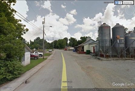 Absolute Auction Commercial building in Lynnville TN - image 7