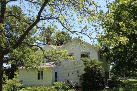 Hobby Farm  Bordering Neillsville Industrial Park - image 5