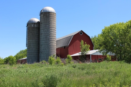 Hobby Farm  Bordering Neillsville Industrial Park - image 11