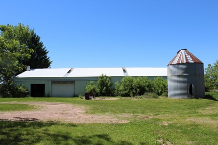 Hobby Farm  Bordering Neillsville Industrial Park - image 12