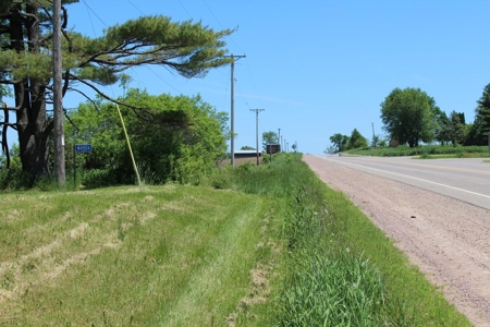 Hobby Farm  Bordering Neillsville Industrial Park - image 20