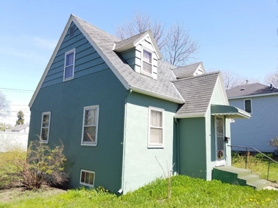 FERGUS FALLS ESTATE RESIDENTIAL HOME - Online Timed Auction - image 3
