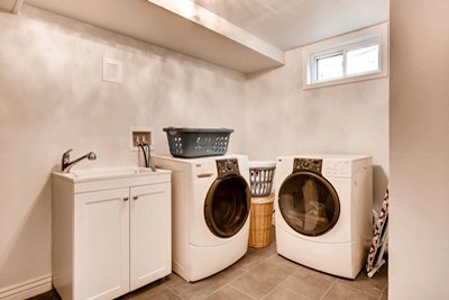 Absolute Auction Beautiful Remodeled Home Denver Colorado - image 26