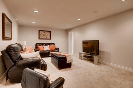 Absolute Auction Beautiful Remodeled Home Denver Colorado - image 15