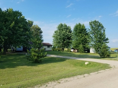 Large Vining/Henning Estate  Auction Real Estate & Personal - image 33