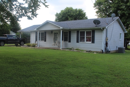 2 Bdrm Vinyl Home Selling @ Auction in Bowling Green Ky - image 1