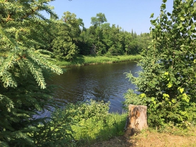 Big Falls Area  River Front Home - image 43