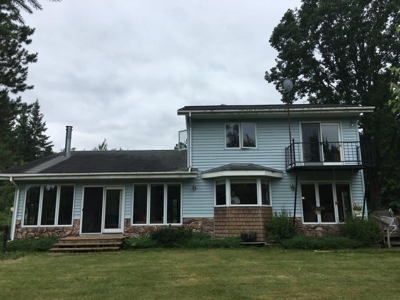 Big Falls Area  River Front Home - image 13
